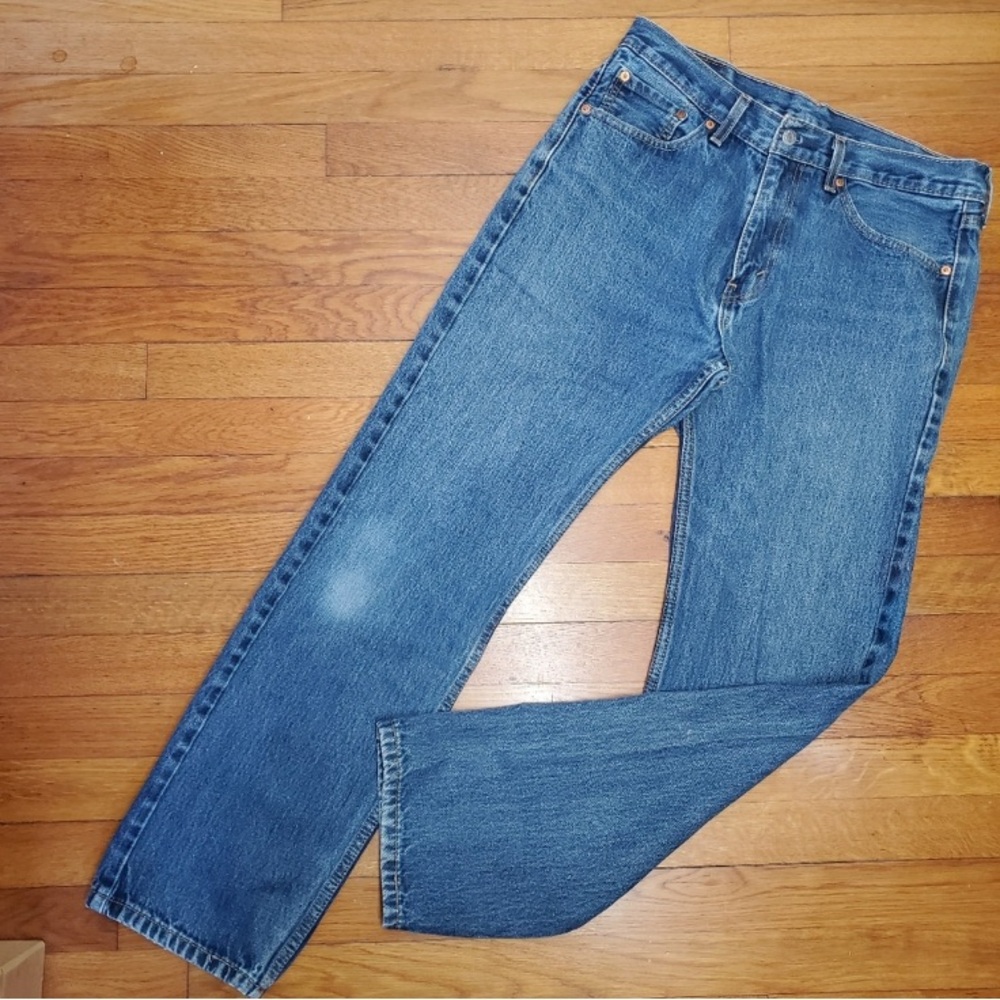 Levi’s 505
33x32

Great condition smoke free home